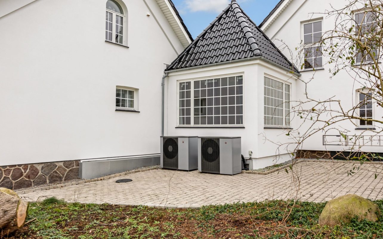 Ejendommen