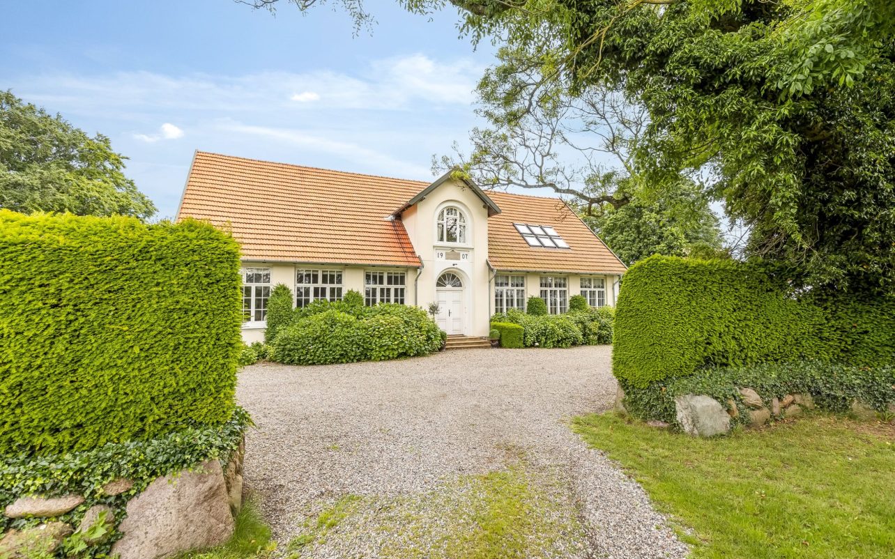 Ejendommen