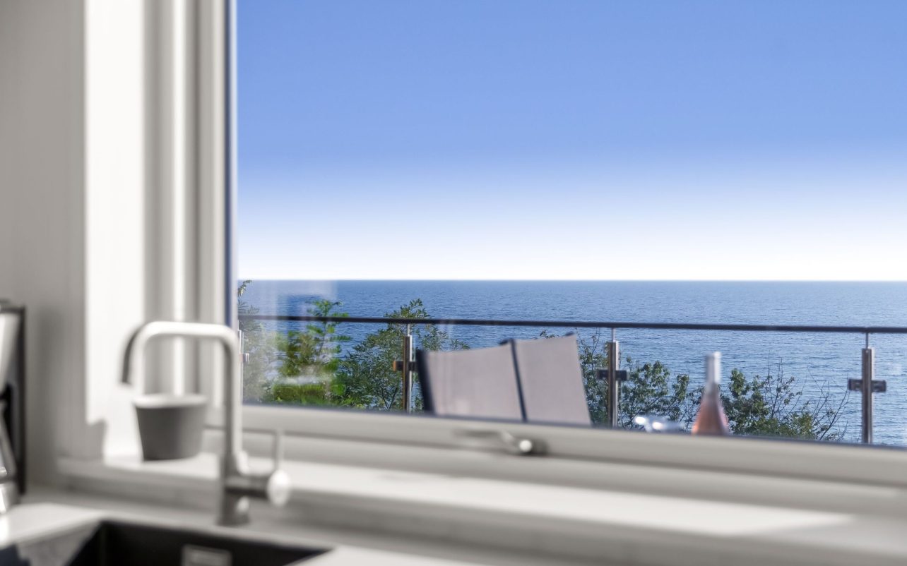 Udsigten fra køkkenet