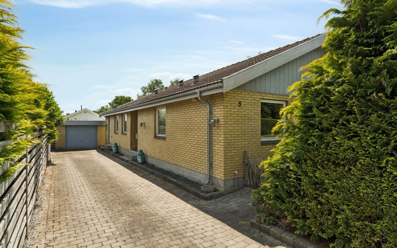 Ejendommen