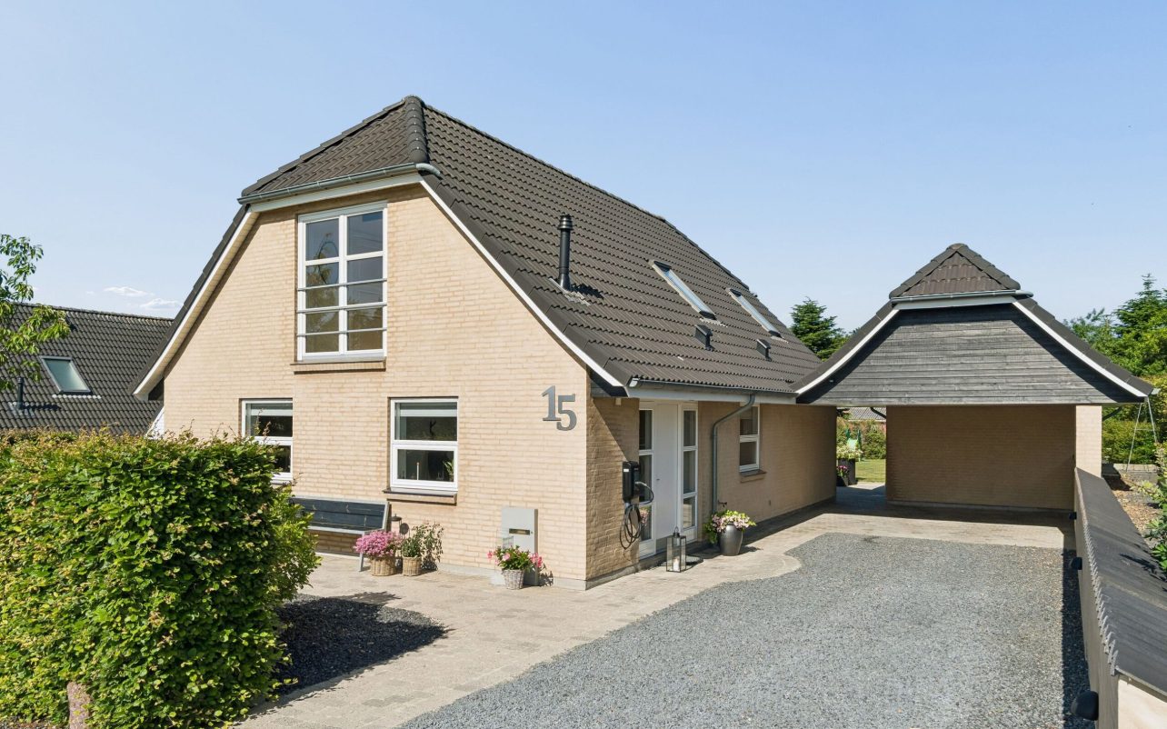 Ejendommen