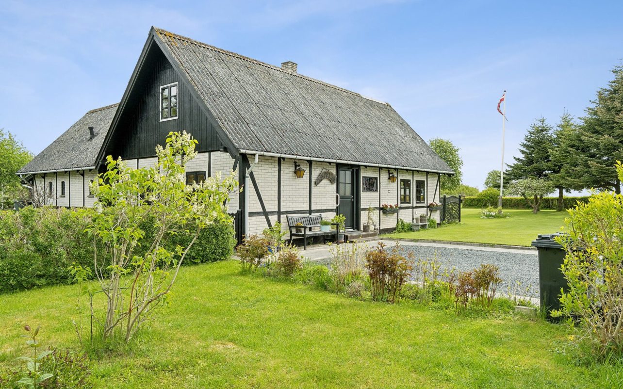Ejendommen