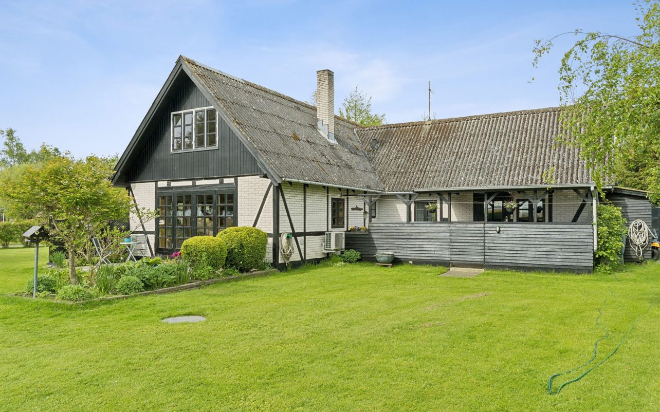 Ejendommen