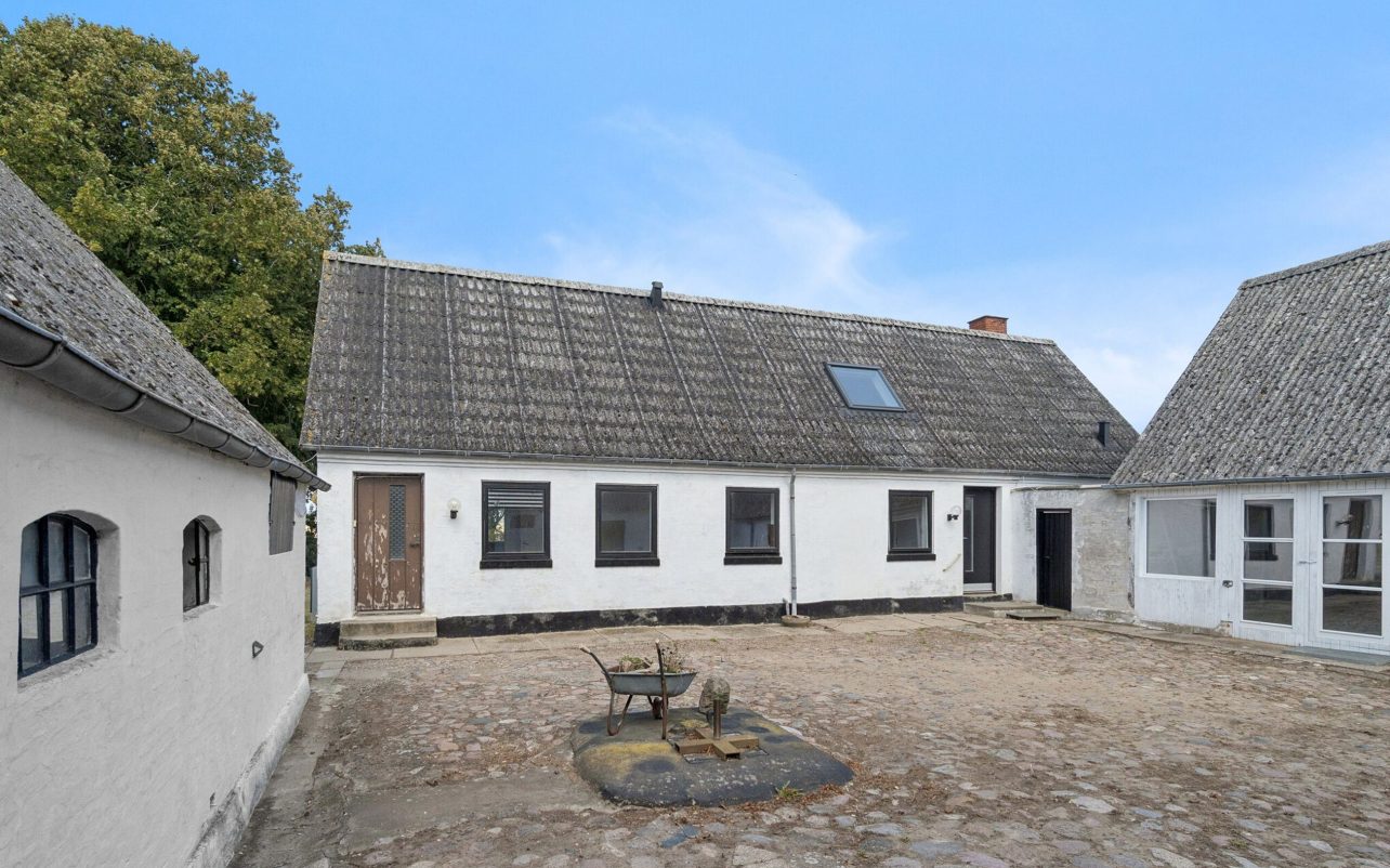 Ejendommen