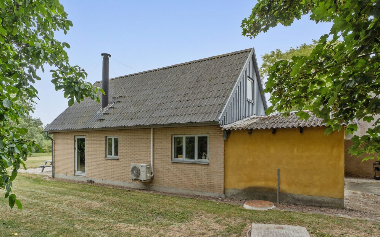 Ejendommen
