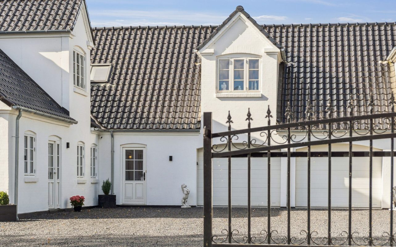 Ejendommen
