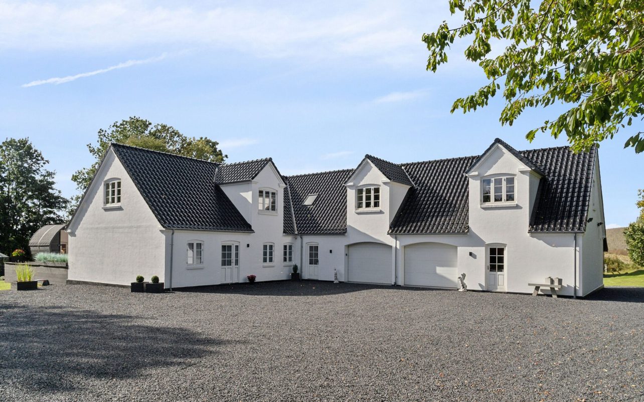 Ejendommen