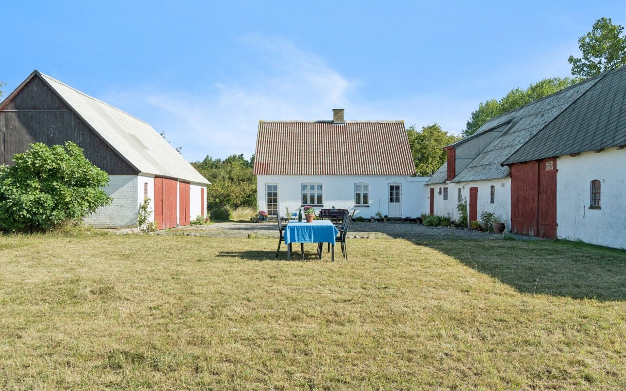 Ejendommen