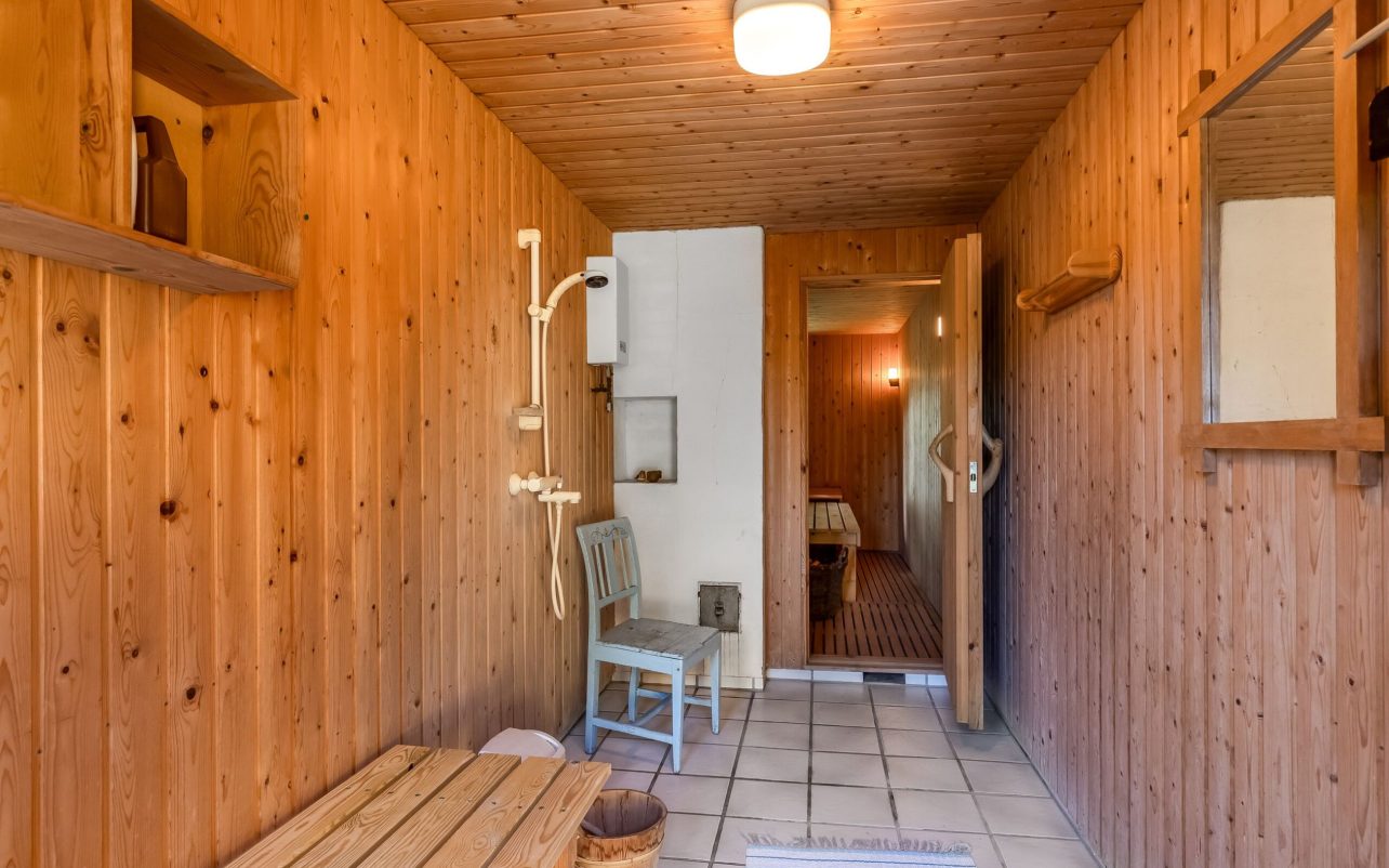 Bruserum og sauna